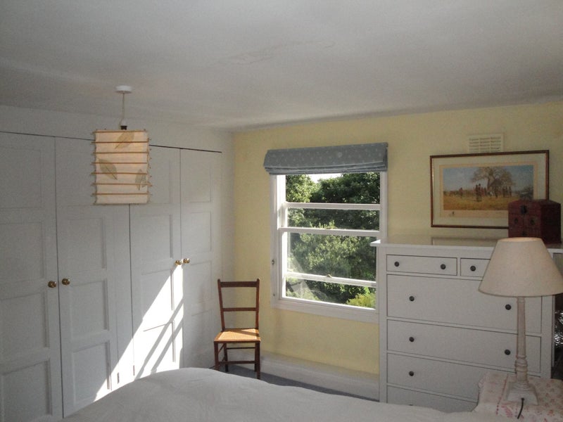 Room Stockwell Park Road in Greater London