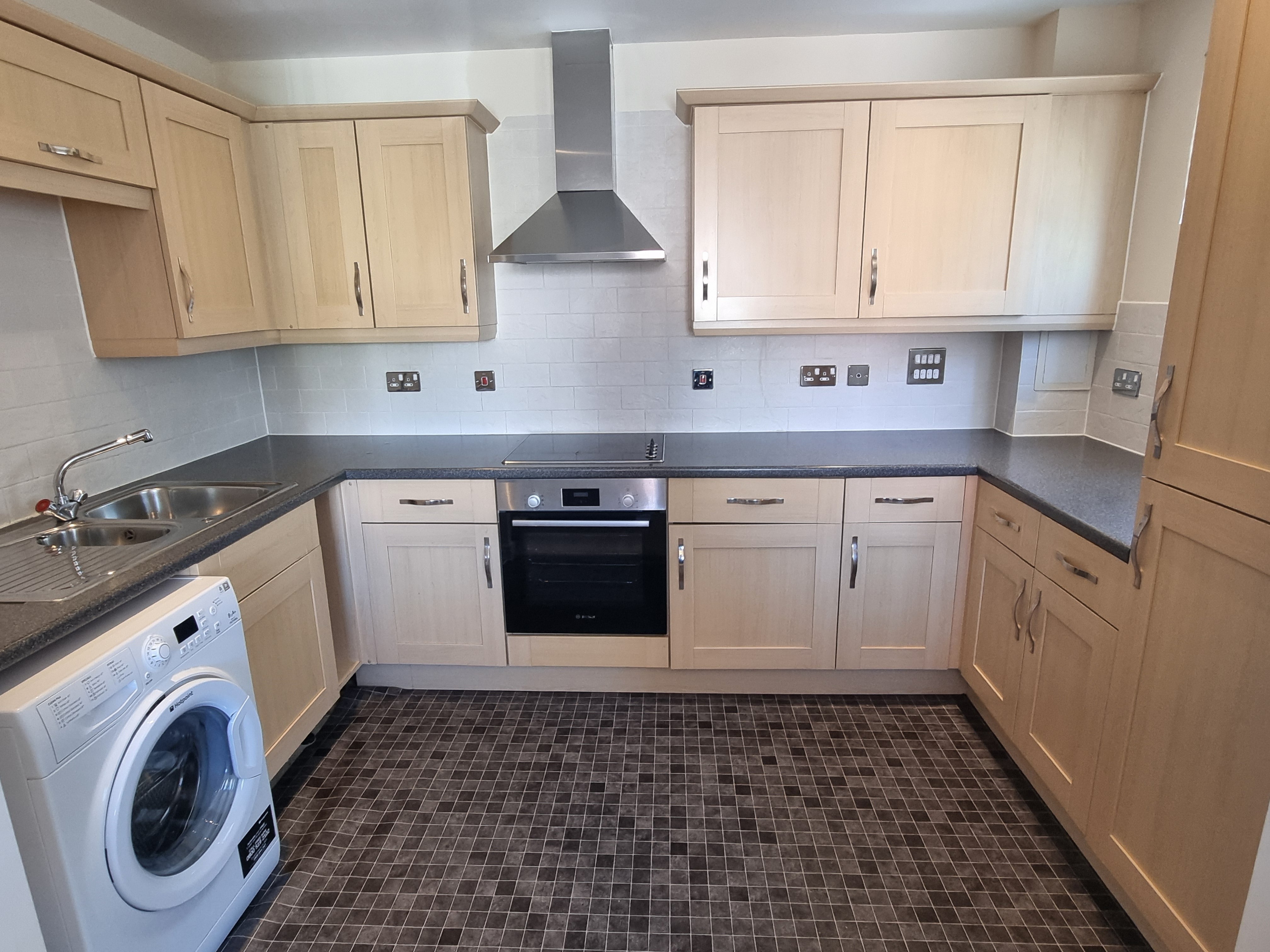 Flat Parkhouse Court in Welwyn Hatfield