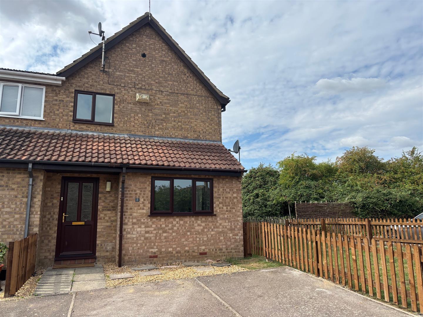 House Norman Drive in Huntingdonshire