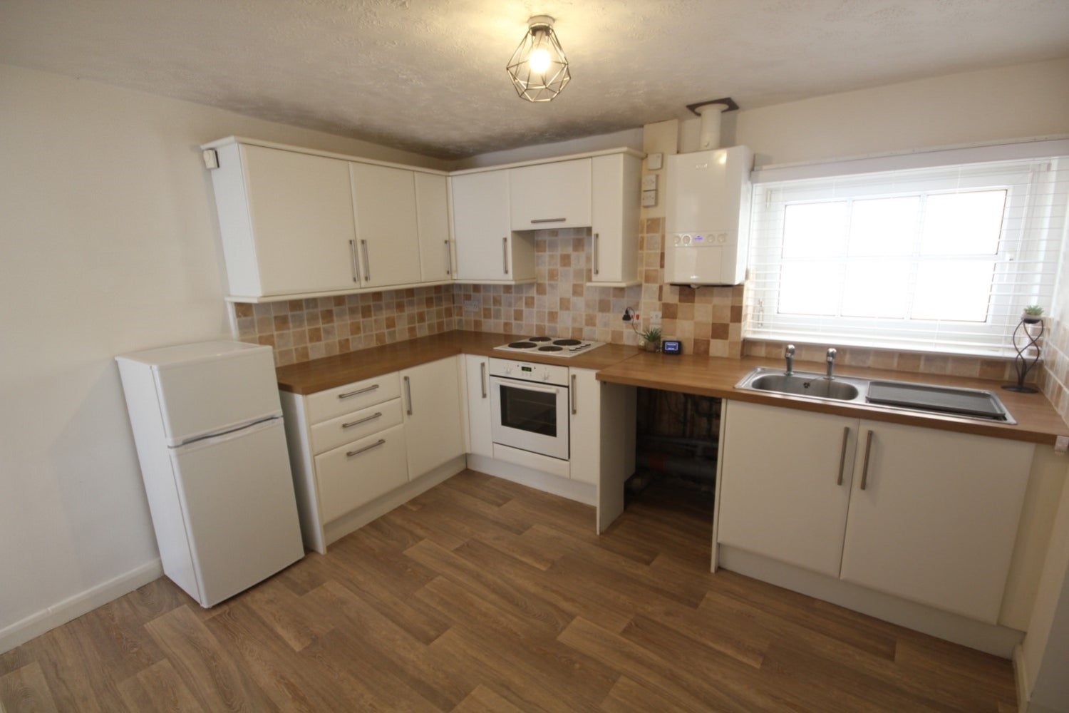 House Cross Keys Yard in North Kesteven