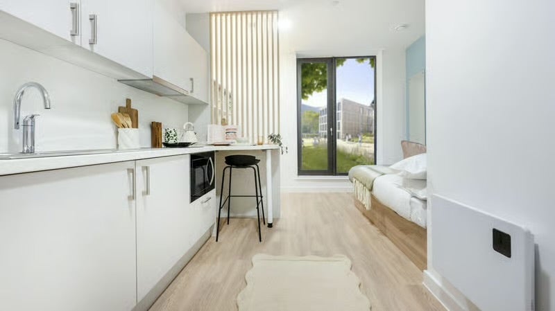 Flat Rusholme Place in Manchester