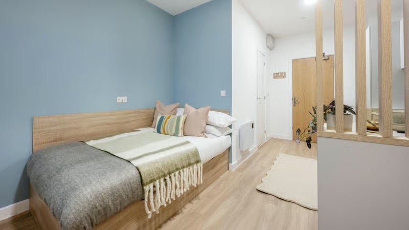 Flat Rusholme Place in Manchester