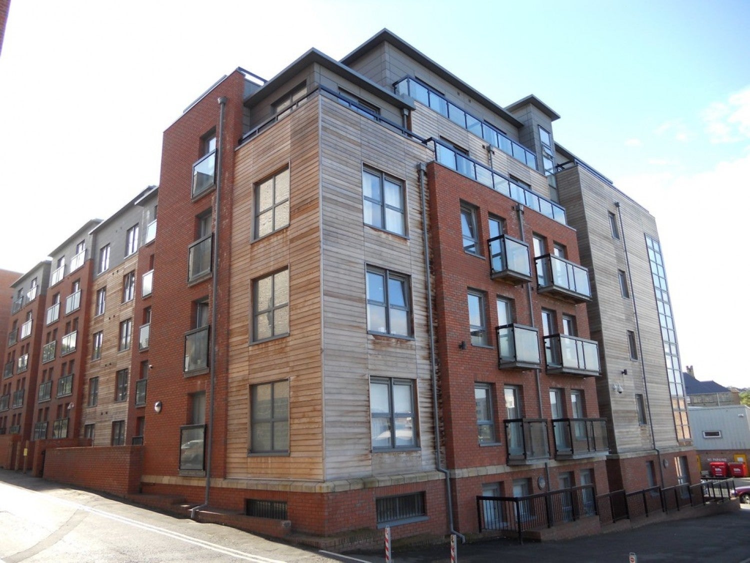 Flat Upper Allen Street in Sheffield