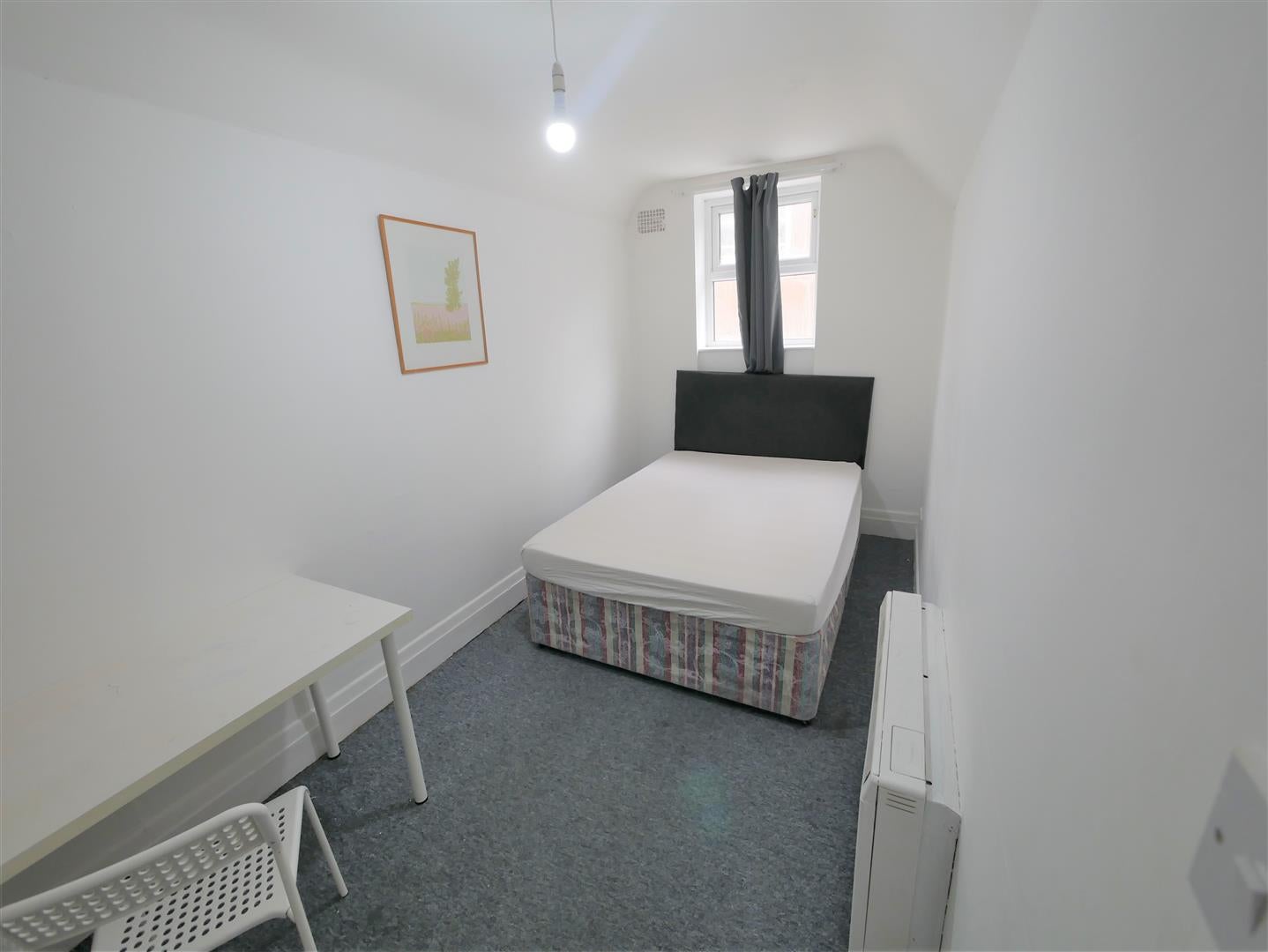 Room The Mount in Ringwood