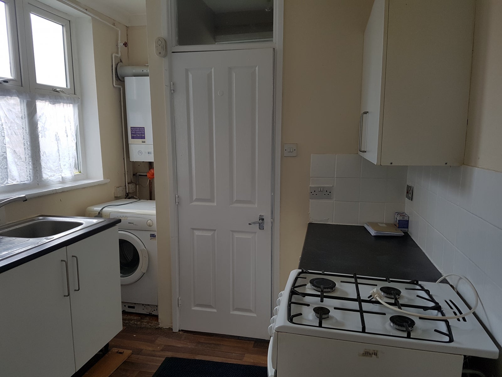 Flat Denbigh Road in Haslemere