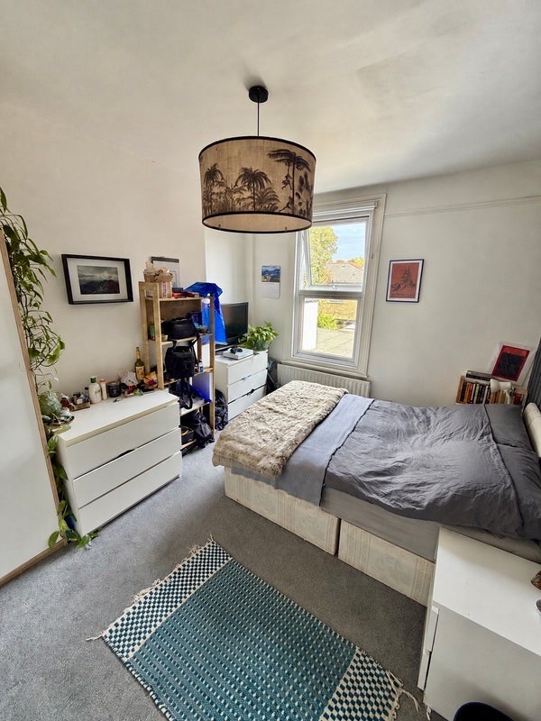 Room Shenley Road in Greater London