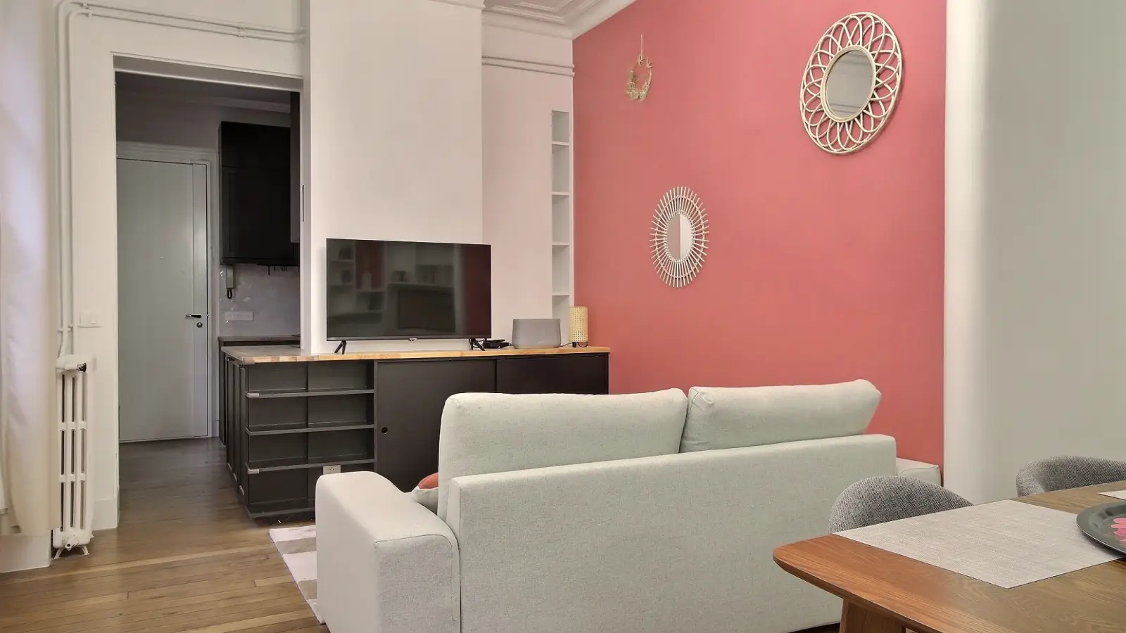 Flat Rue Claude-Rodier in Paris