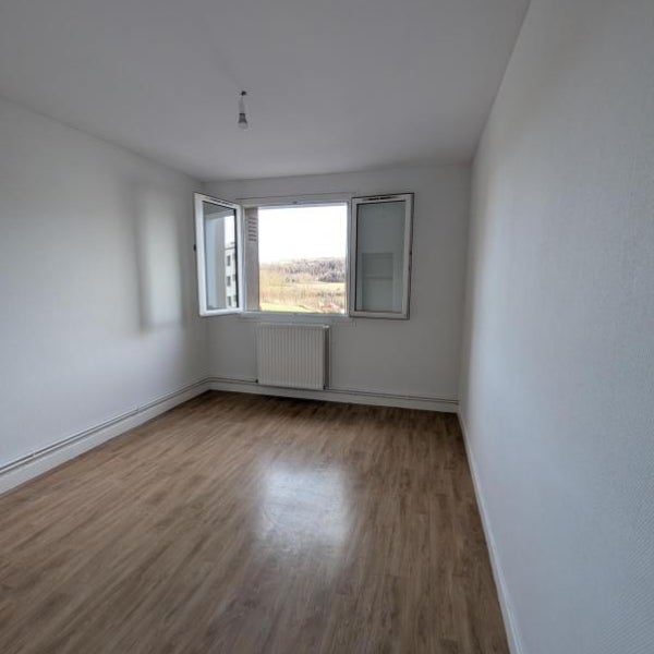 Appartement Route de Tramolé à Les Éparres