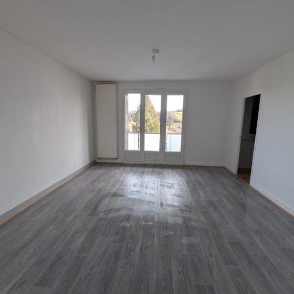 Appartement Route de Tramolé à Les Éparres