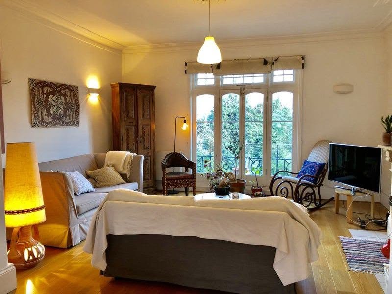 Room West Bank in Greater London