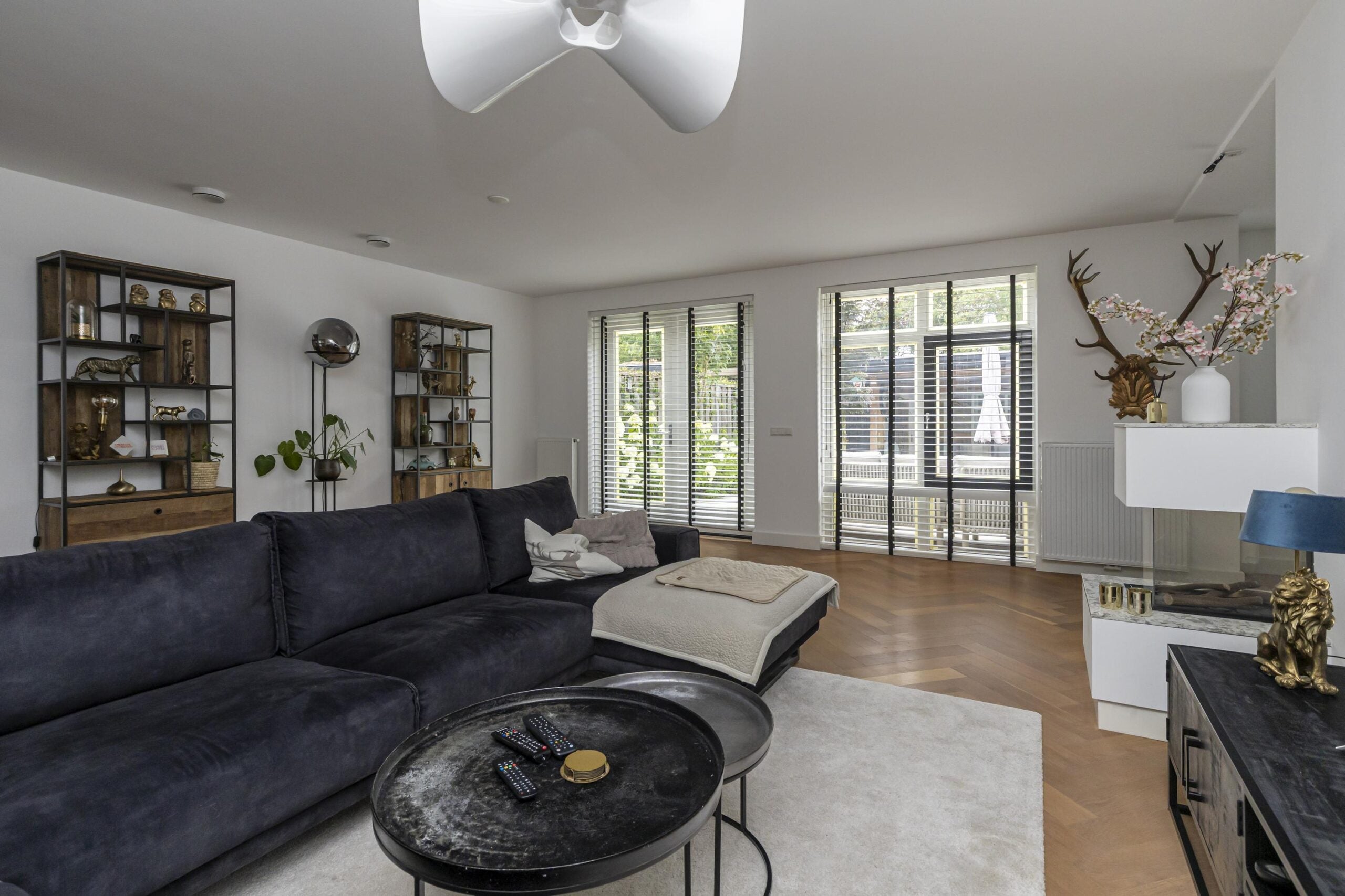 Tussenwoning te koop: Paul van Ostaijenstraat 15, 'S-Gravenhage