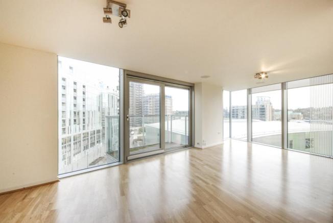 Flat Copperas Street in Greater London