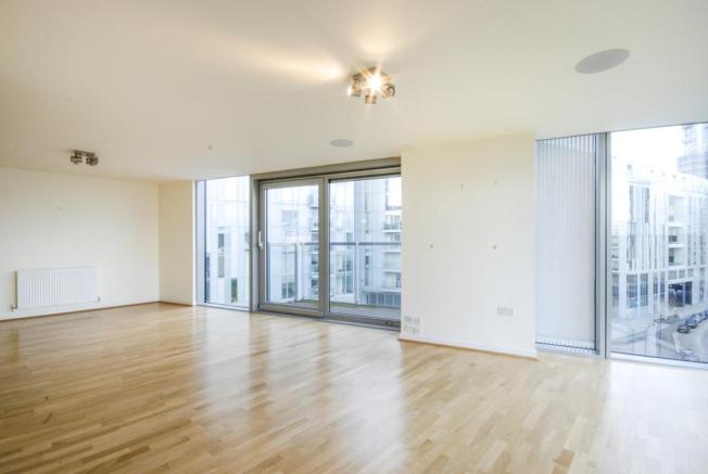 Flat Copperas Street in Greater London