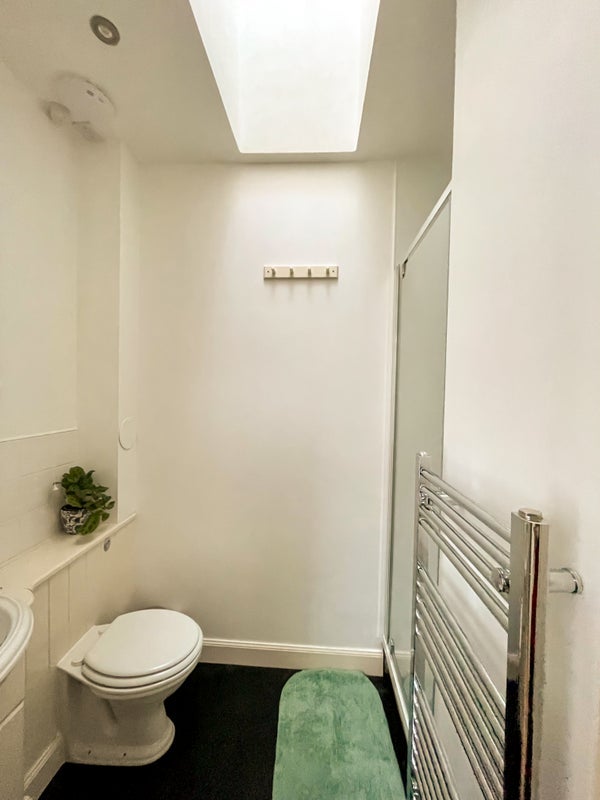 Flat Lynedoch Place Lane in City of Edinburgh