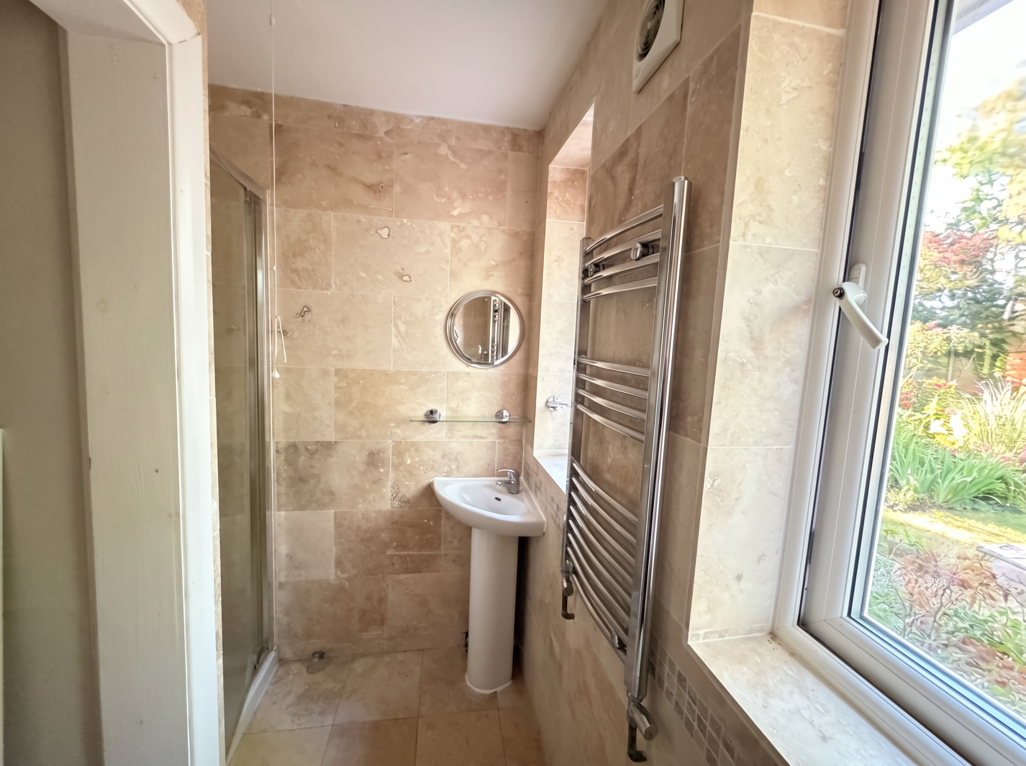 Flat Aldrington Road in Greater London
