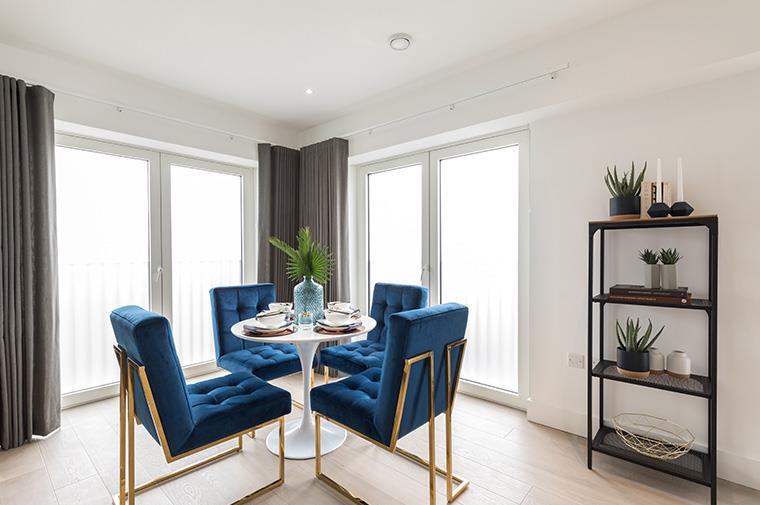 Flat Exchange Gardens in Greater London