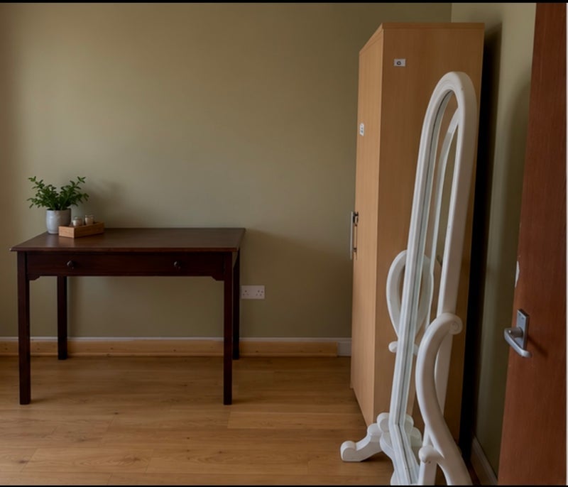 Room Woolwich Road in Greater London