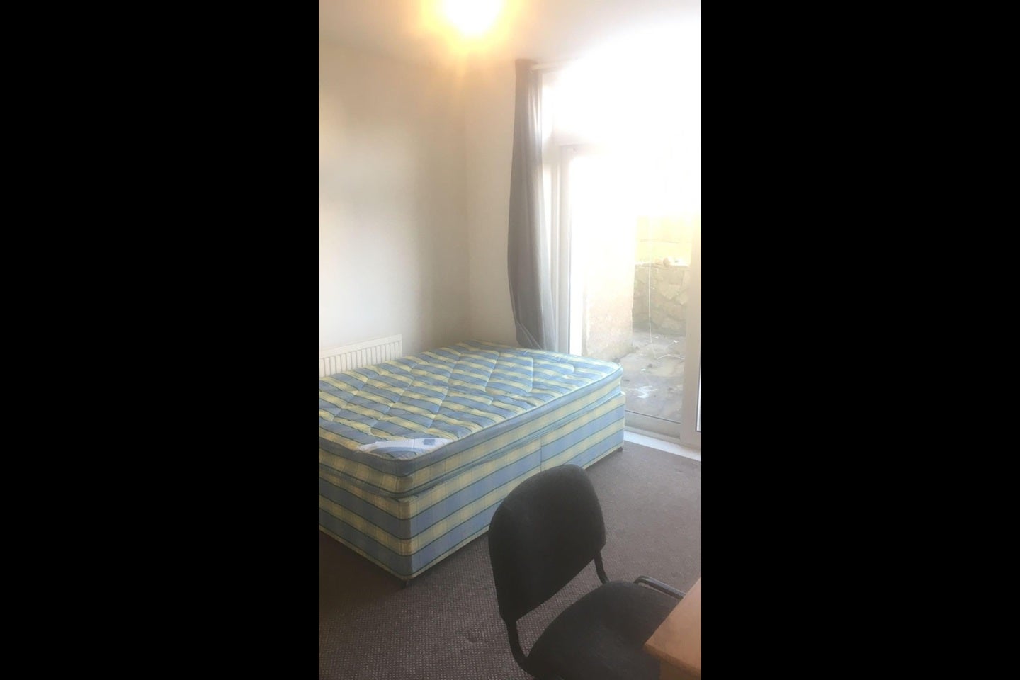 Room Muller Road in Bristol
