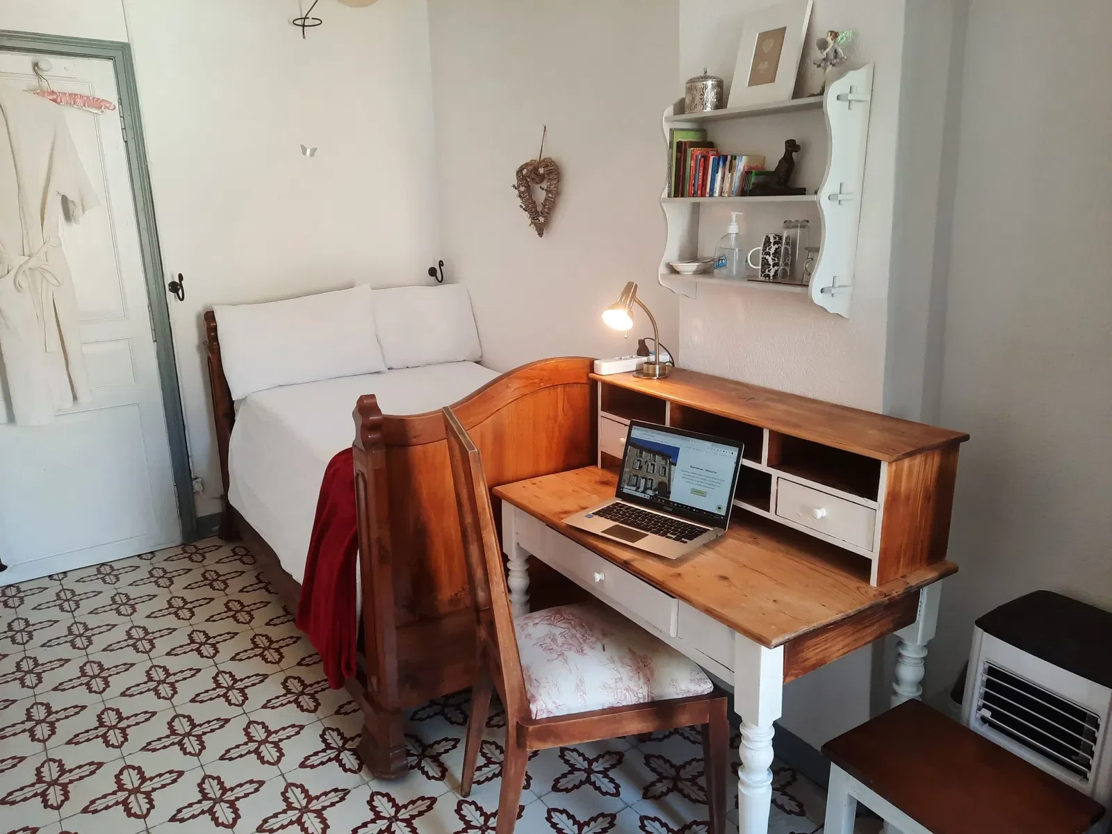 Room Ruelle de la Promenade in Tourouzelle