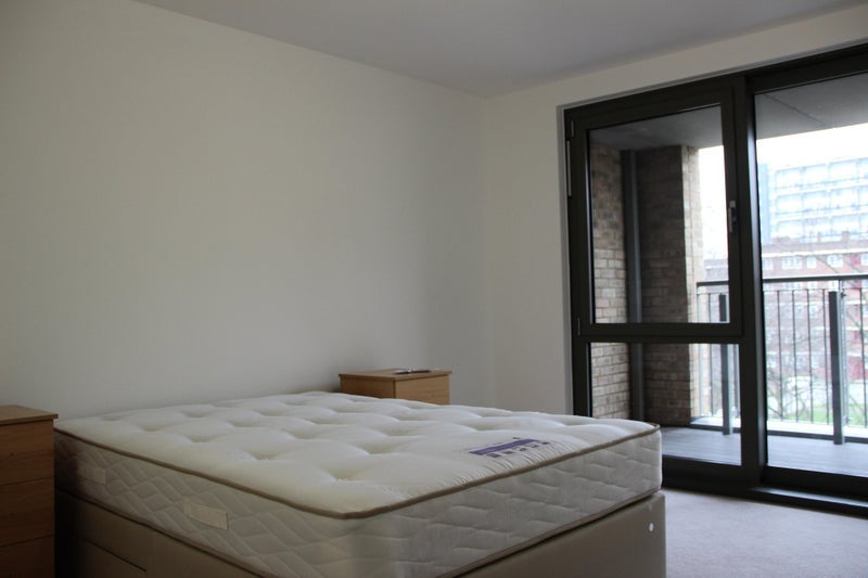 Room Sancroft Street in Greater London