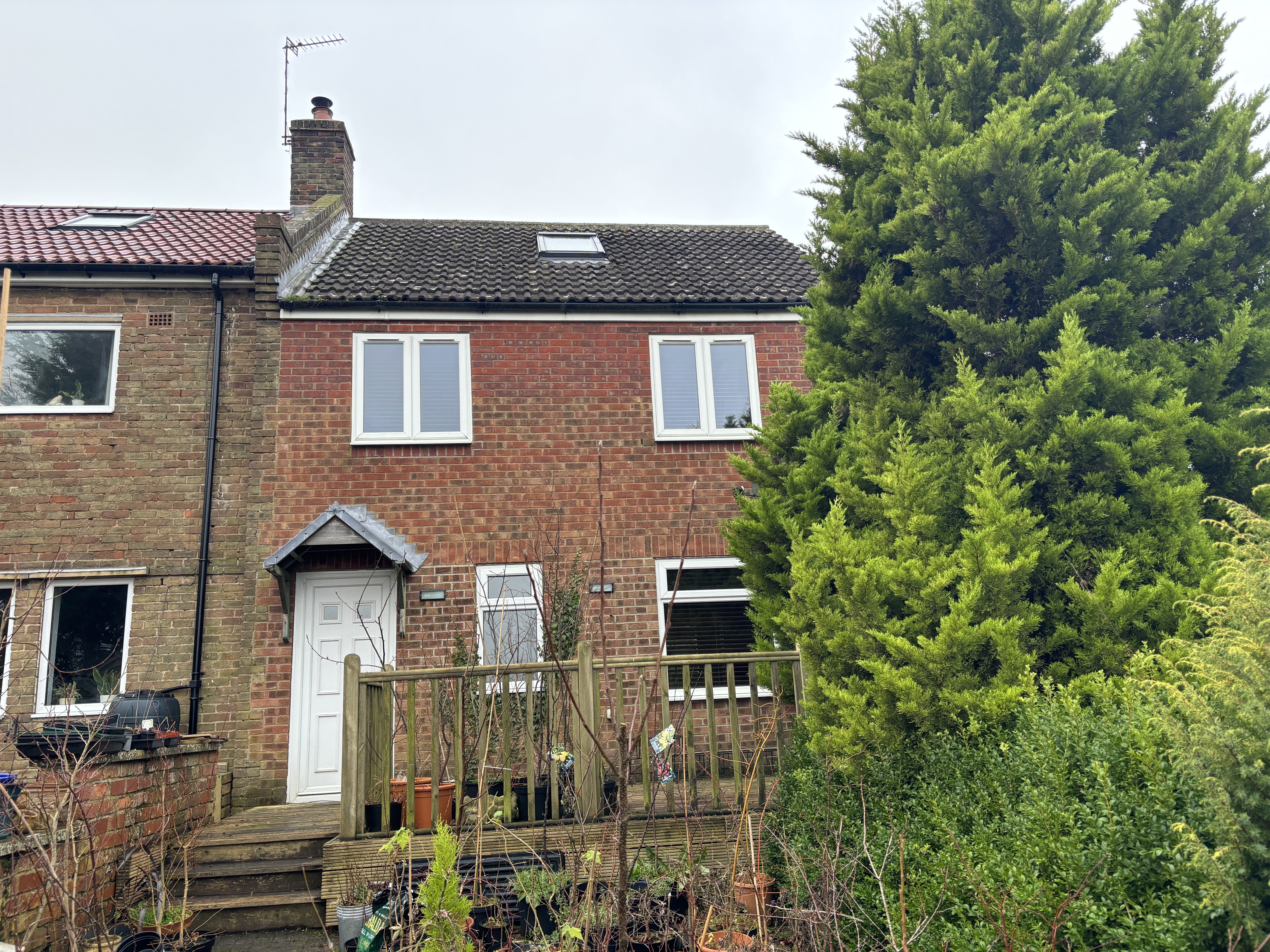 House Holmes Crescent in Welburn