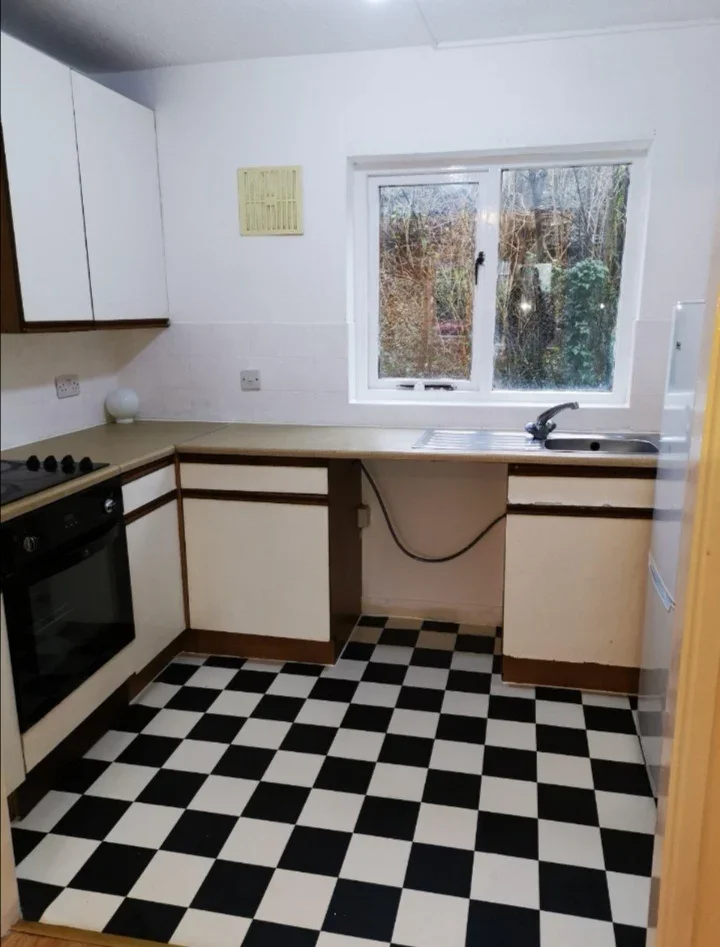 Flat Perrin Place in Chelmsford