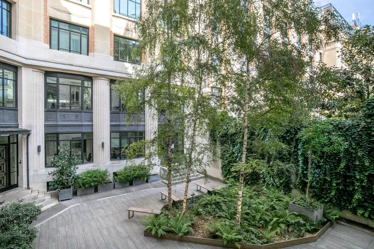 Appartement Rue La Boétie à Paris