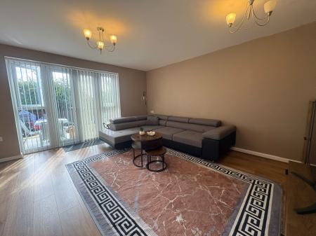 House Forbes Drive in Corby