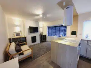 Flat Selborne Gardens in Greater London