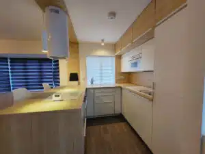 Flat Selborne Gardens in Greater London