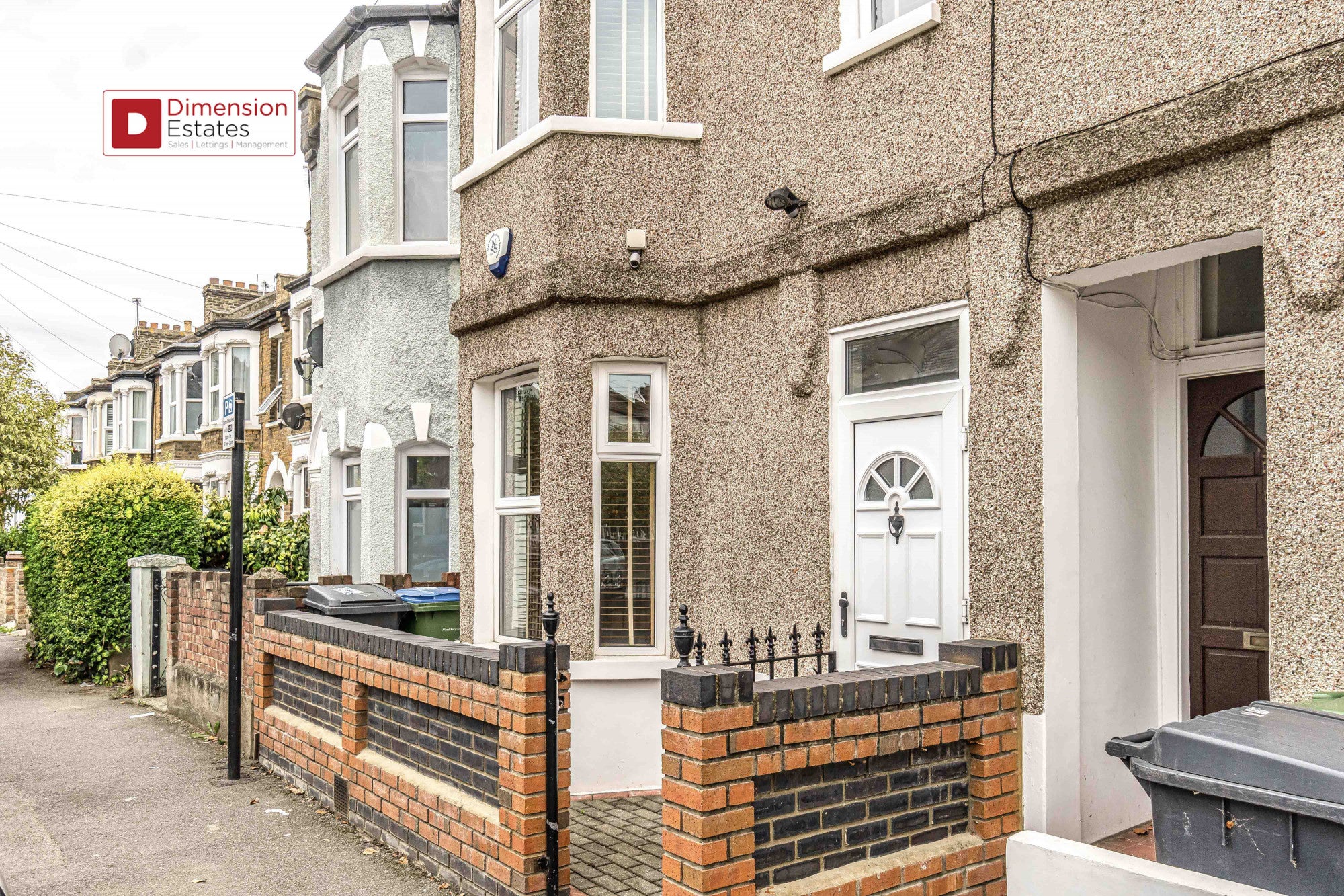 House Montague Road in Greater London