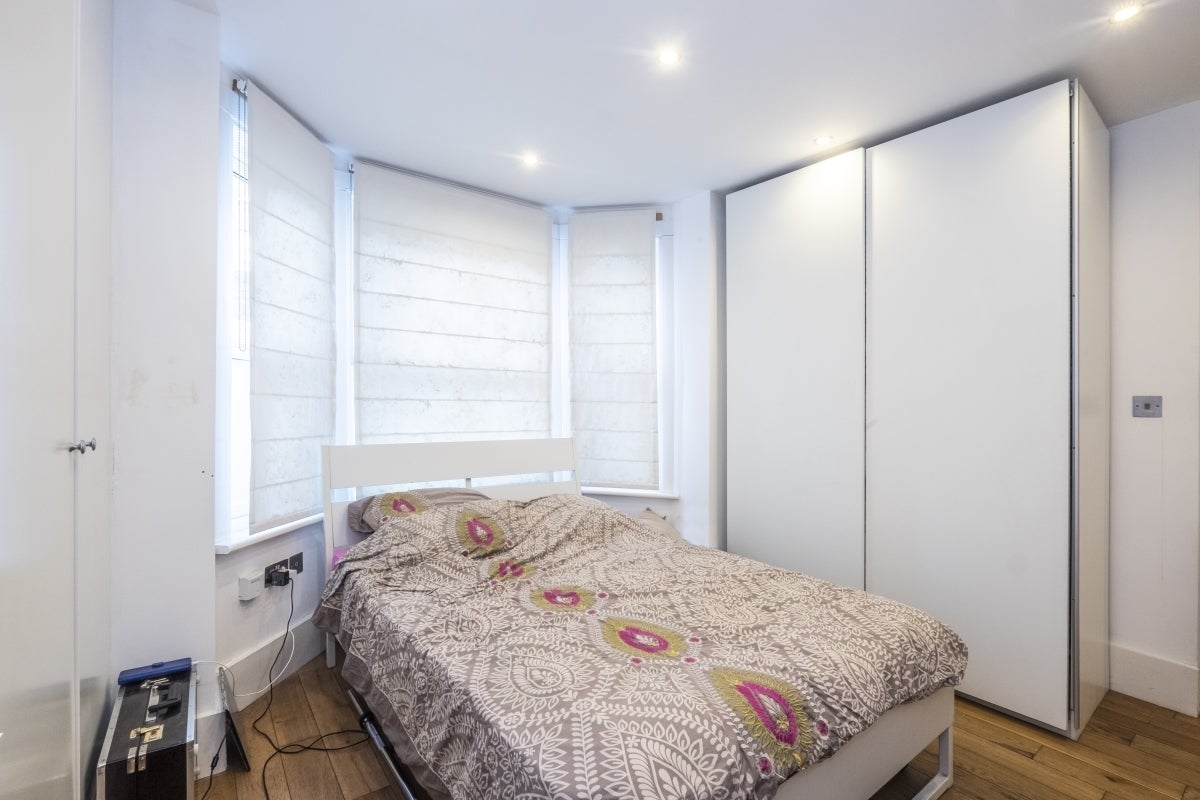 Flat Shirland Road in City of Westminster