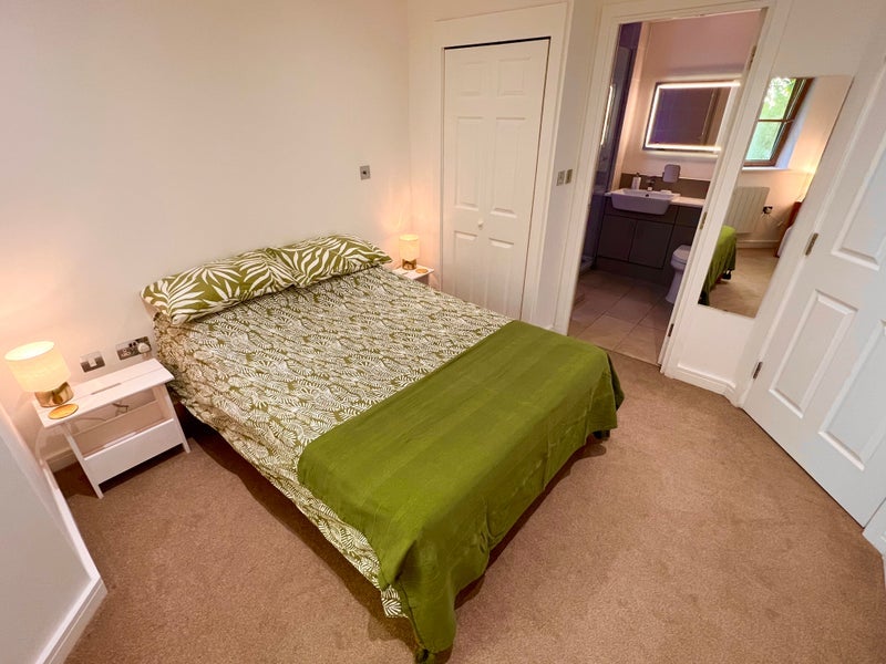 Flat Hotwell Road in Bristol