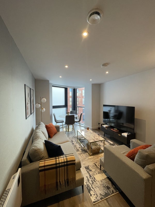 Flat Worrall Street in Salford