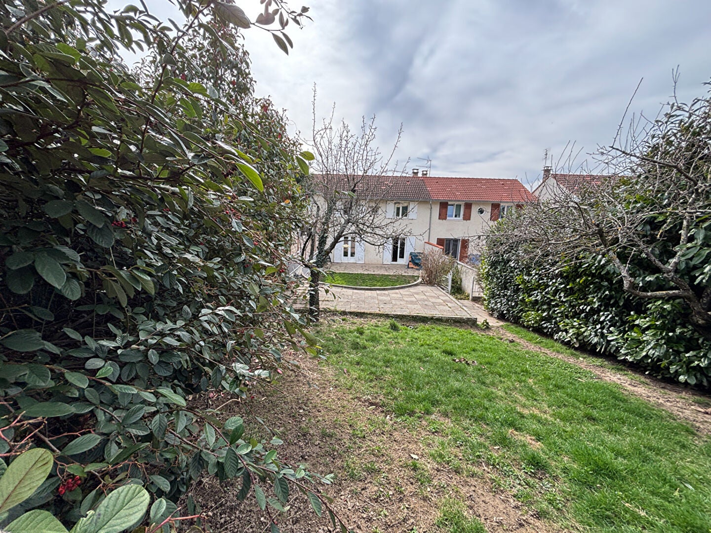 Maison Rue des Grandes Côtes à Saint-Étienne