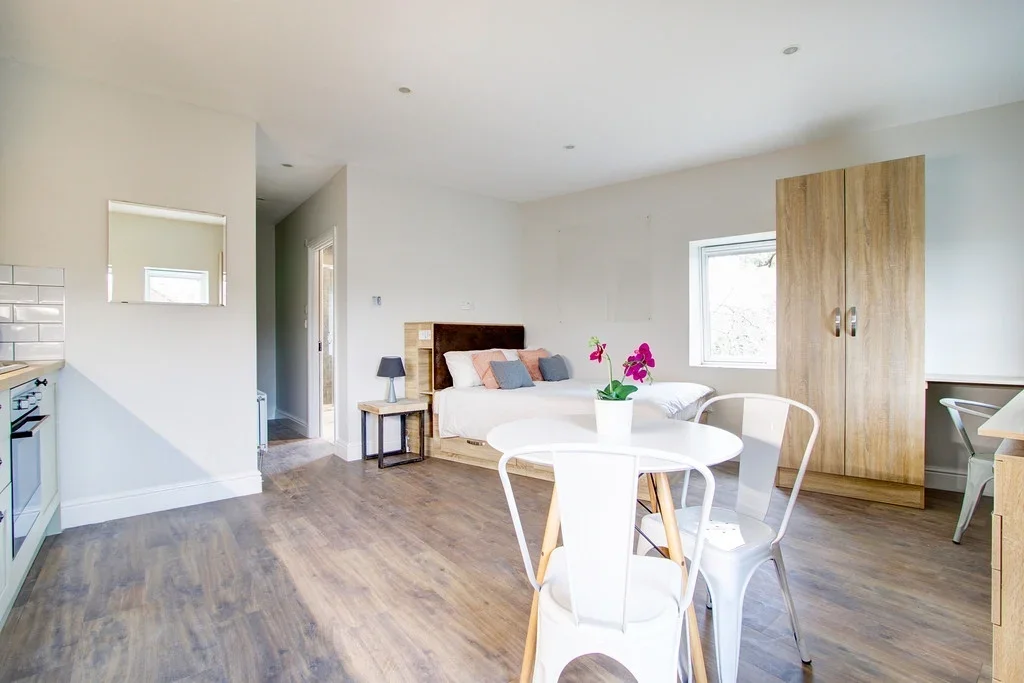 Flat Charleston House in Nottingham