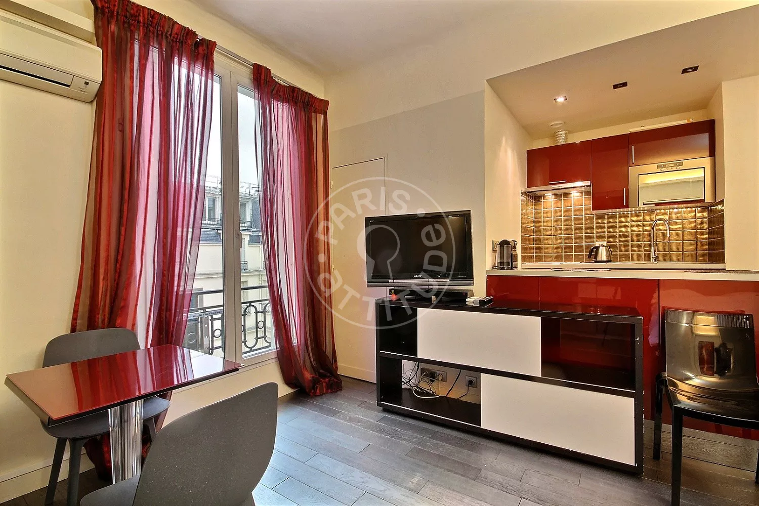 Appartement Avenue des Champs-Élysées à Paris