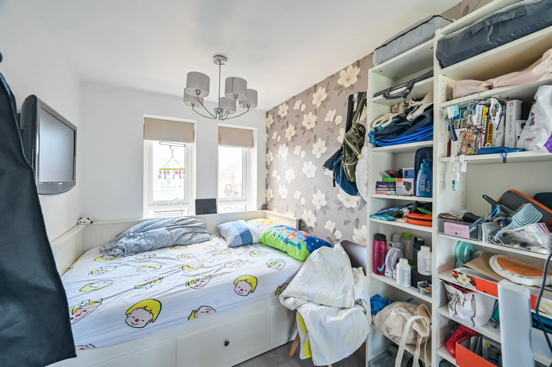 Flat Wesley Avenue in Greater London