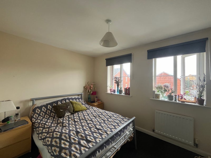 Room Beatrix Place in Bristol