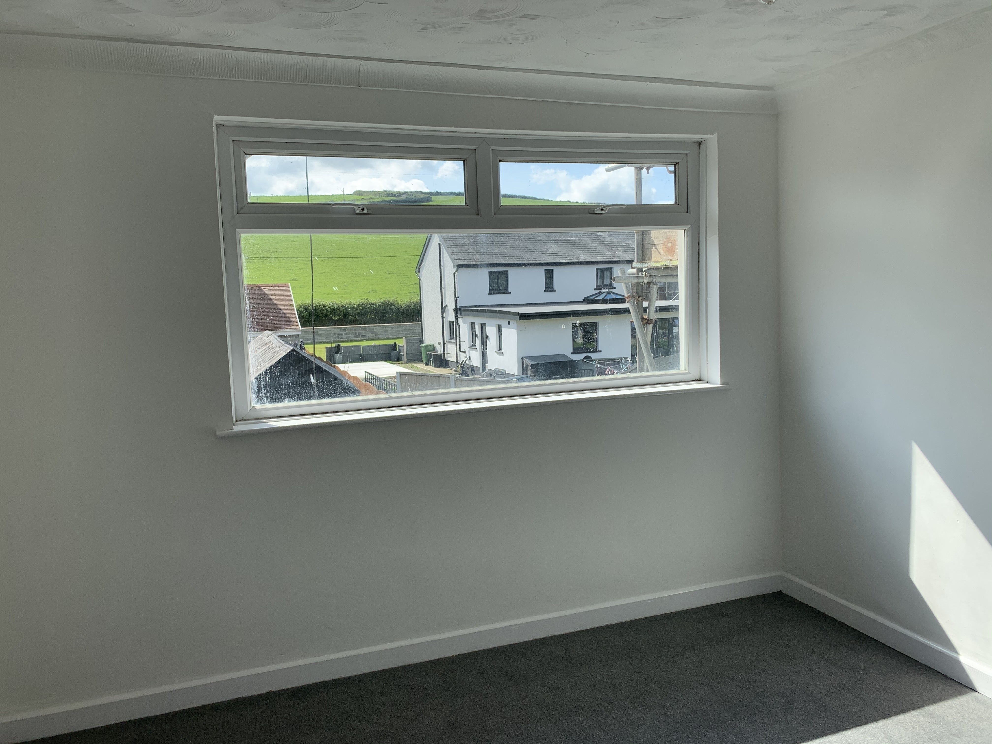 House Bro Rhydybont in Llanybydder