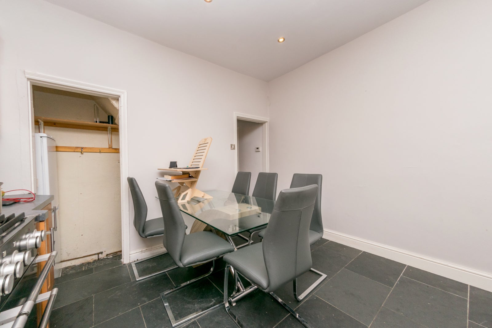 Flat Back Pasture Grove in Leeds