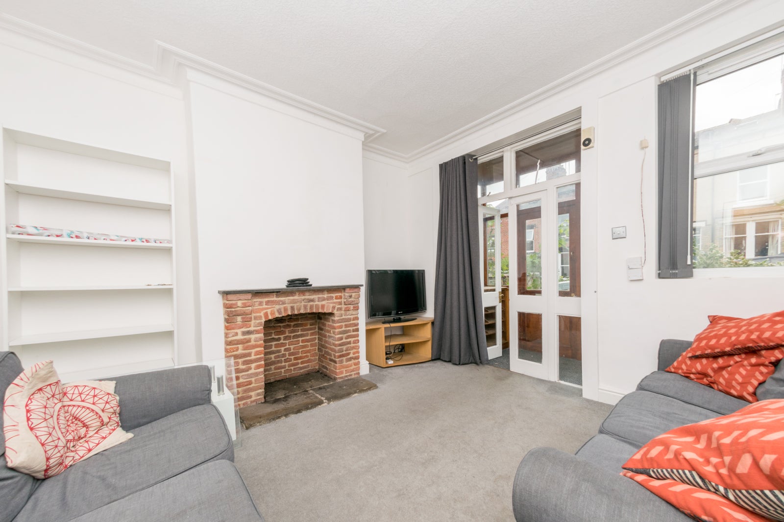 Flat Back Pasture Grove in Leeds