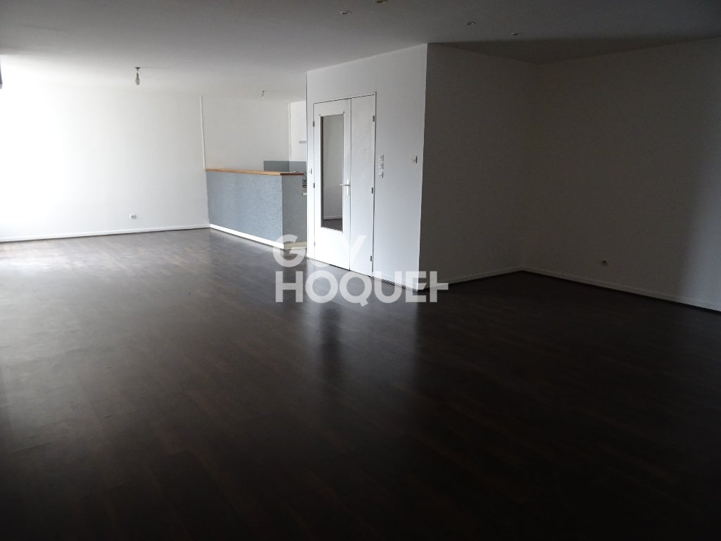 Flat Rue Auguste Houzeau in Elbeuf
