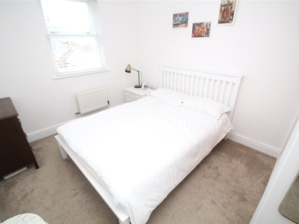 Flat Godwin Court in Swindon