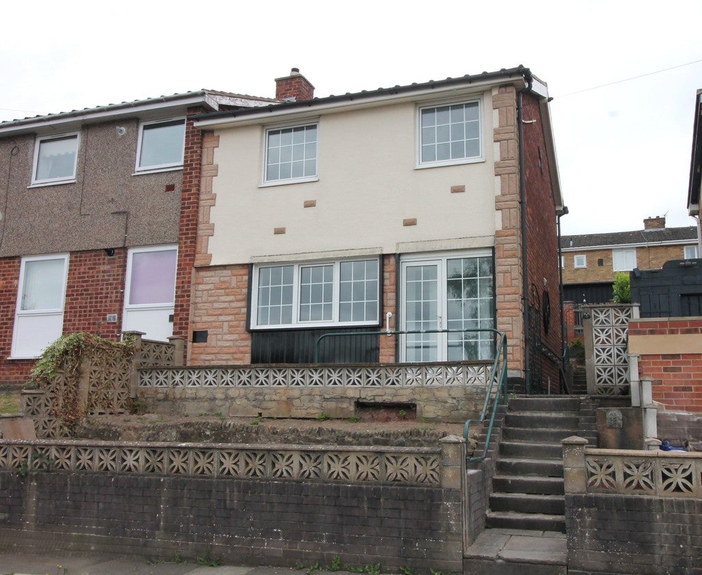 House Highfield Gardens in Gateshead