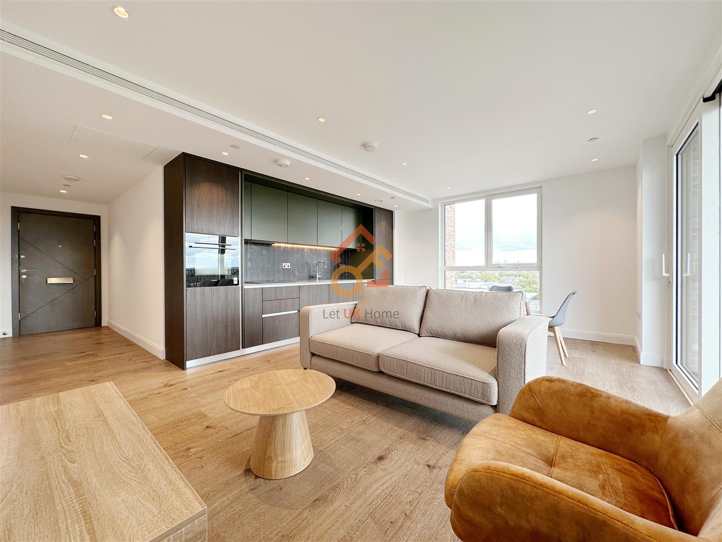 Flat Gasholder Place in Greater London