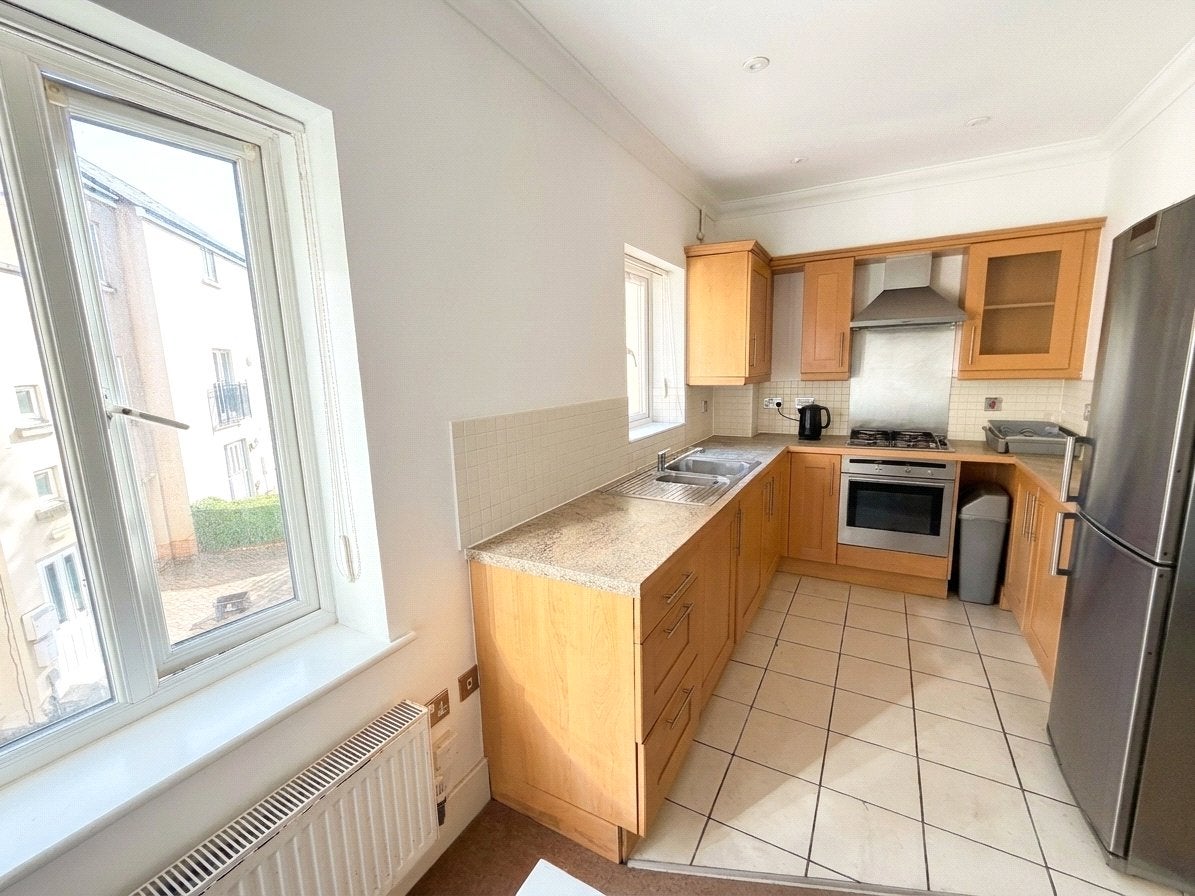 Flat Jekyll Close in Bristol
