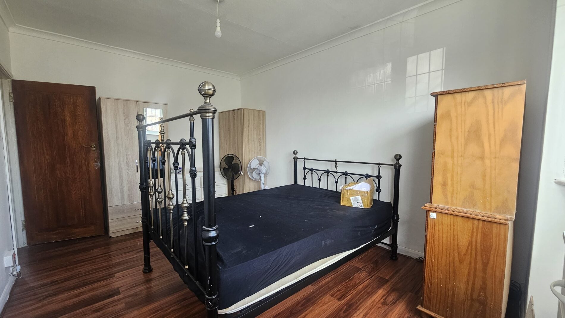 Flat The Glen in Greater London
