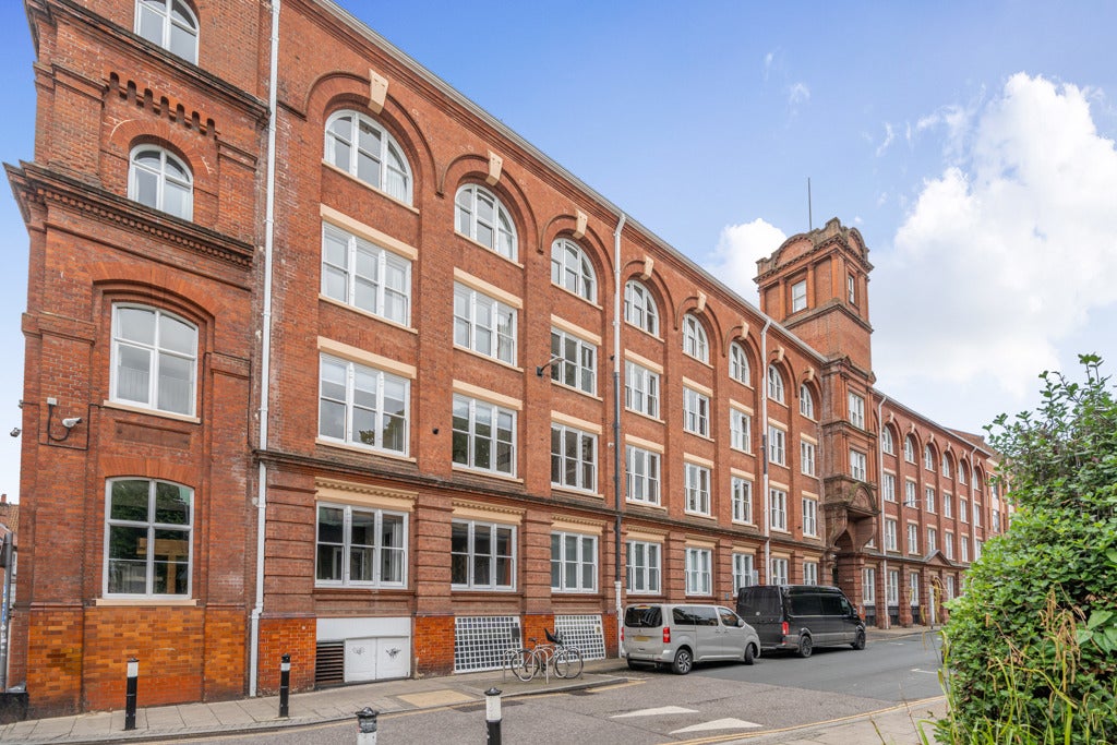 Flat Saint Georges Street in Norwich