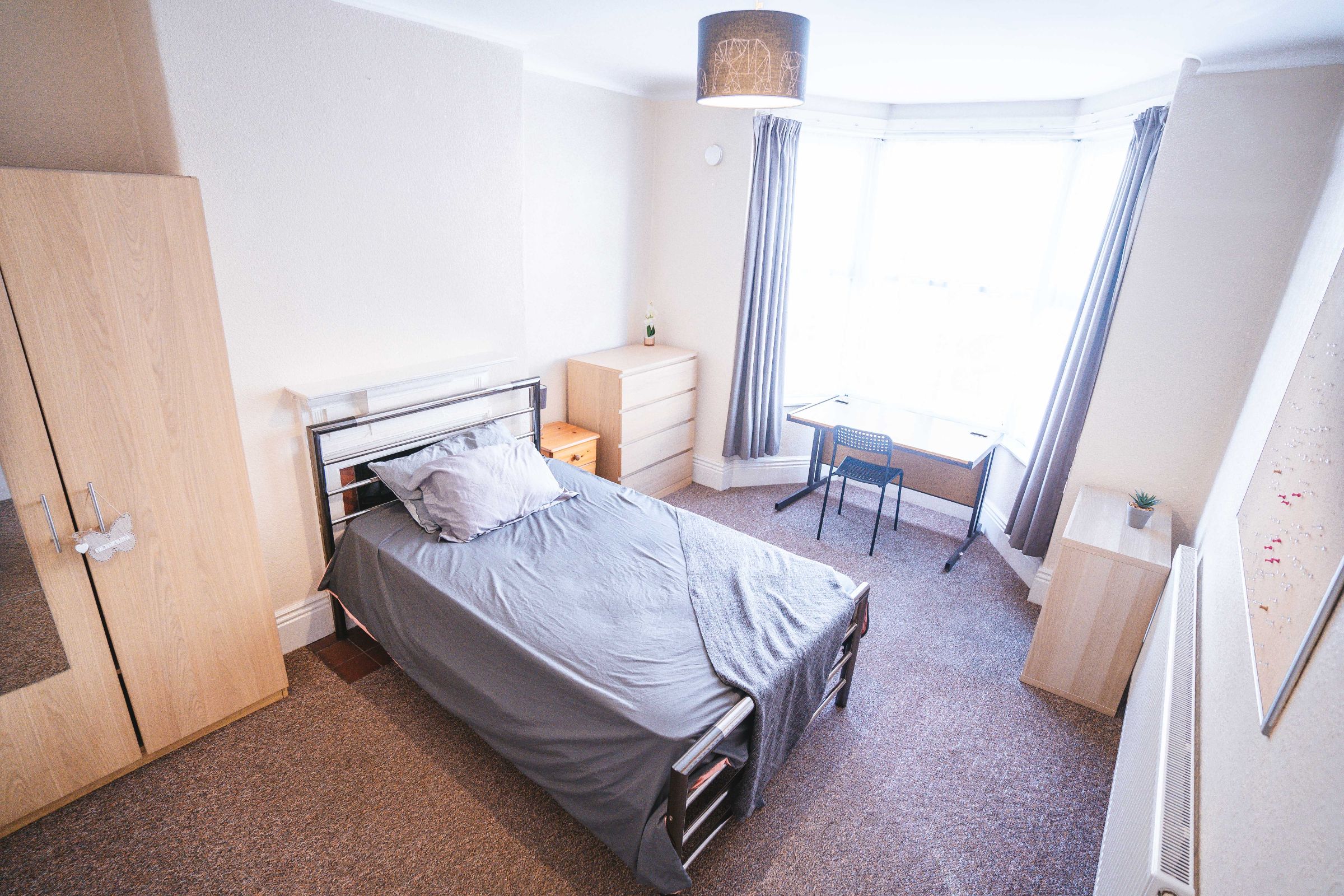 Room Walton Road in Sheffield